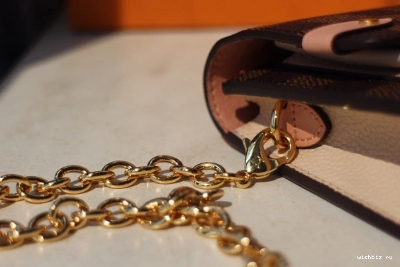 WIS VUITTON WALLET CHAIN VAVIN LOUIS 0914